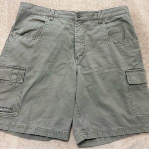 Columbia men 38 cargo shorts pockets cotton outdoor hiking khaki tan